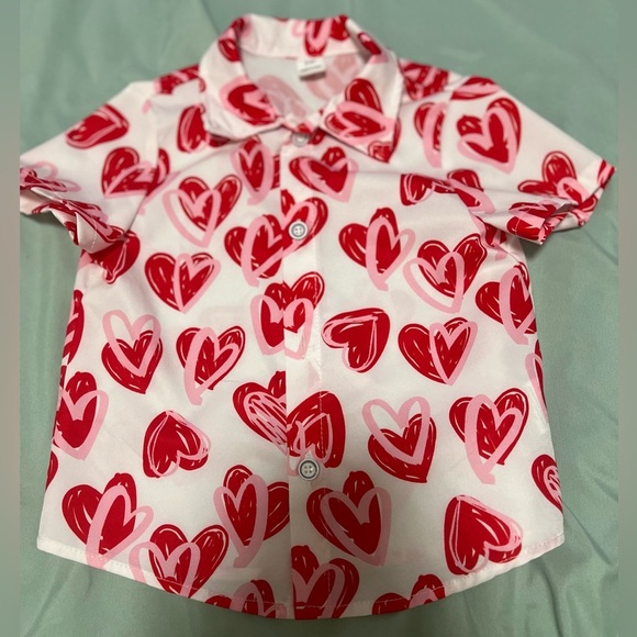 Pink and Red Heart Print Shirt - Picture 1 of 3
